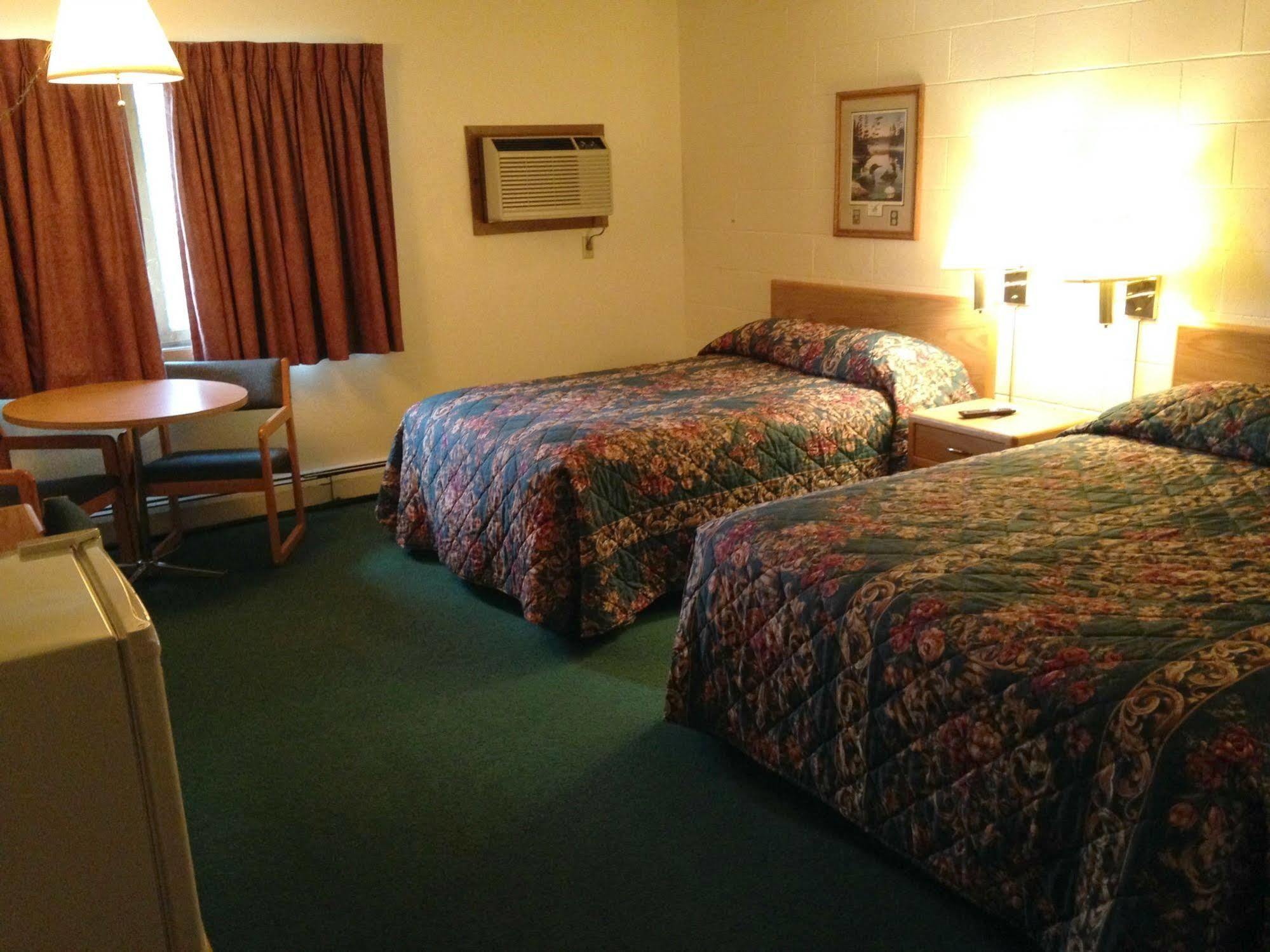 River Bend'S Walleye Inn Baudette Ngoại thất bức ảnh
